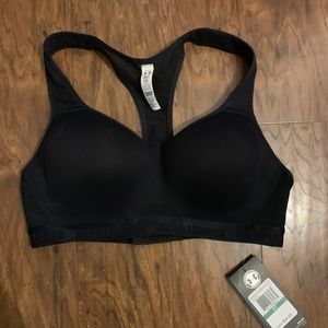 Under Armor Heat Gear Sports Bra